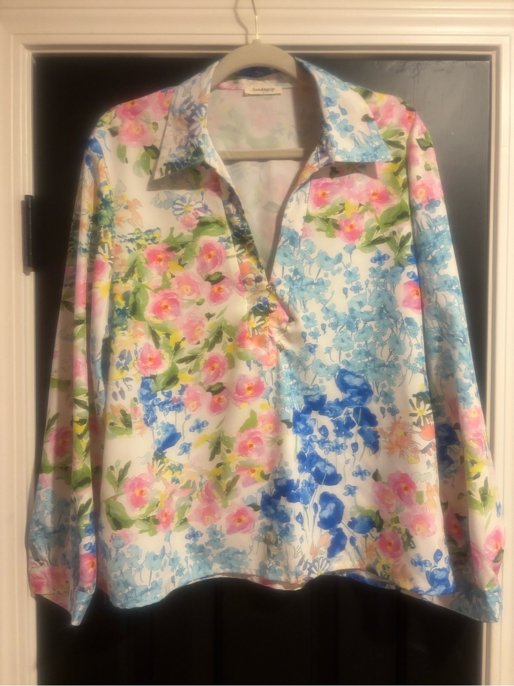 Floral Button-Front Blouse in Multicolor